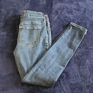 Old Navy The Rockstar Demin Jeans